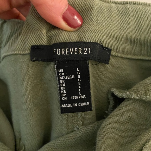 Forever 21 Green Skirt with Belt - Picture 4 of 6